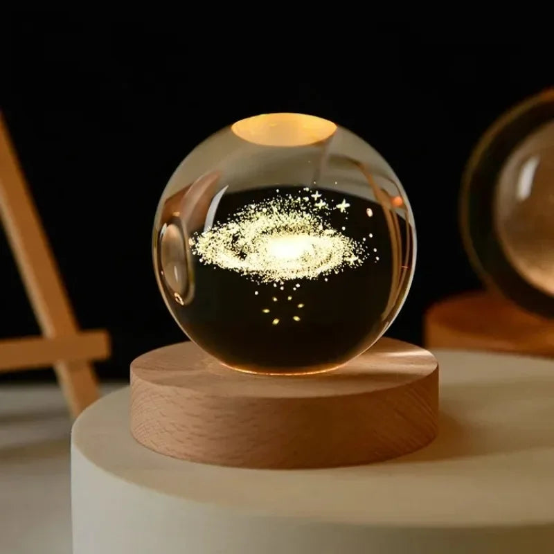 Boule en Cristal LED 6 cm - Décoration Lune, Galaxie et Planètes