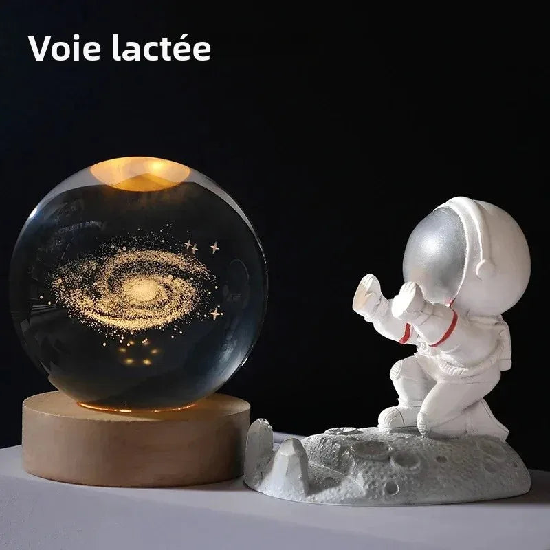 Boule en Cristal LED 6 cm - Décoration Lune, Galaxie et Planètes